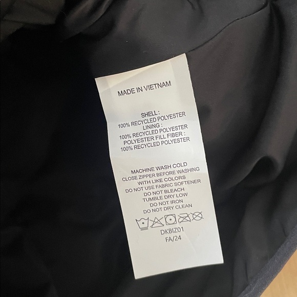 NWT Quince Featherless Down Black Quilted Puffer Jacket - Picture 12 of 15